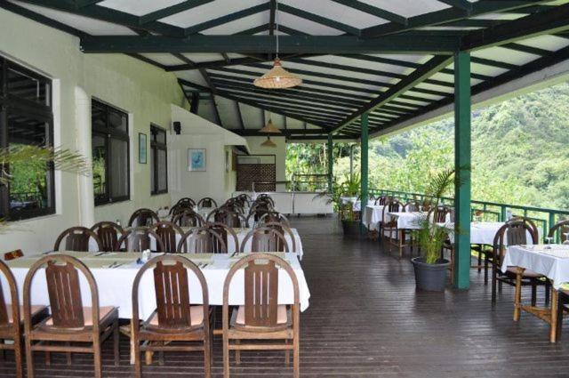 Hotel Le Relais De La Maroto Pirae Esterno foto